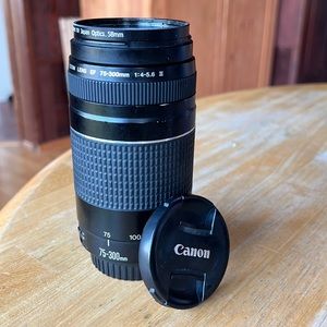 EF Canon telephoto lens 75-300mm
